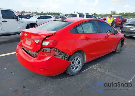 2019 Chevrolet Cruze Ls z USA, uszkodzony, nr VIN 1G1BC5SM8K7130656